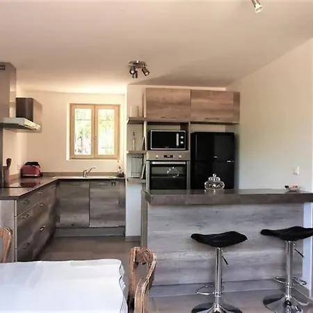 Mas De La Cheneraie Blanche, Maison De Avec Piscine En Luberon * Roussillon (Vaucluse)